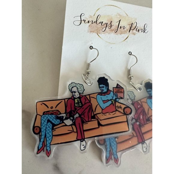 BEETLEJUICE Waiting Room Halloween Drop Earrings NEW - Picture 2 of 4